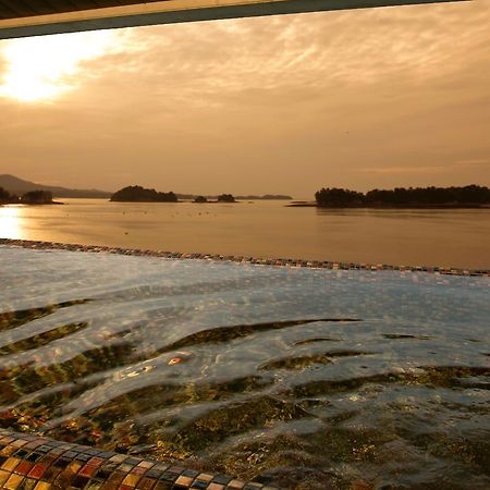 Uminoyasuragi Hotel Ryugu Kami Amakusa Εξωτερικό φωτογραφία